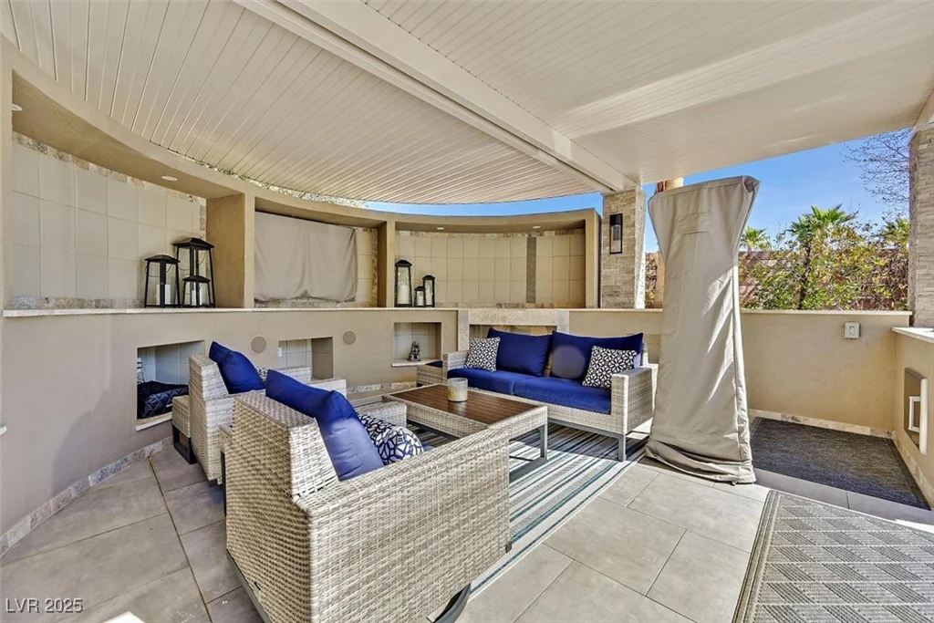 11099 Moonlight Fire, Las Vegas, NV 89135