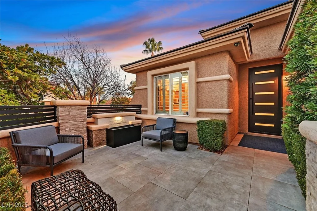 11099 Moonlight Fire, Las Vegas, NV 89135
