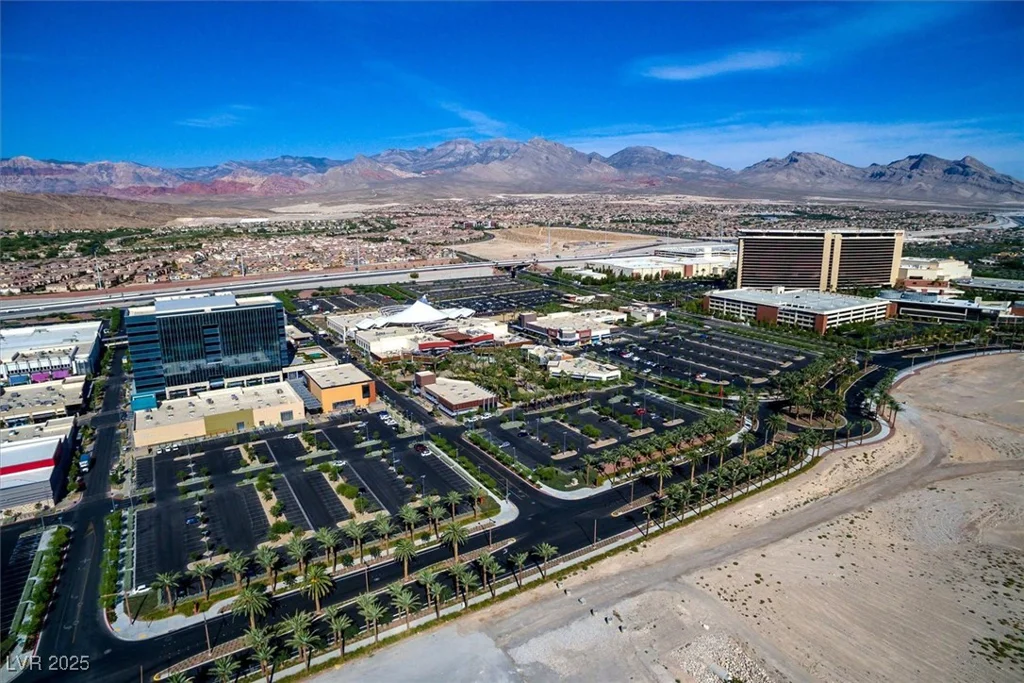 11099 Moonlight Fire, Las Vegas, NV 89135