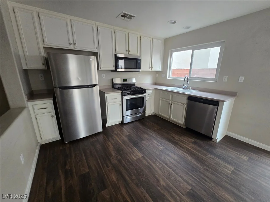 6143 Windmill Island, Las Vegas, NV 89139