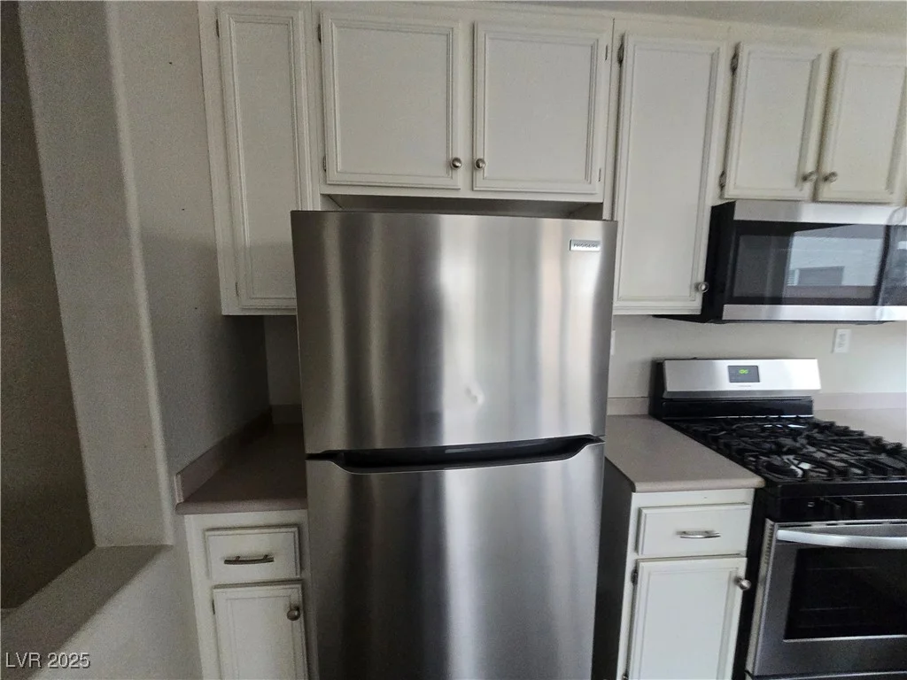 6143 Windmill Island, Las Vegas, NV 89139