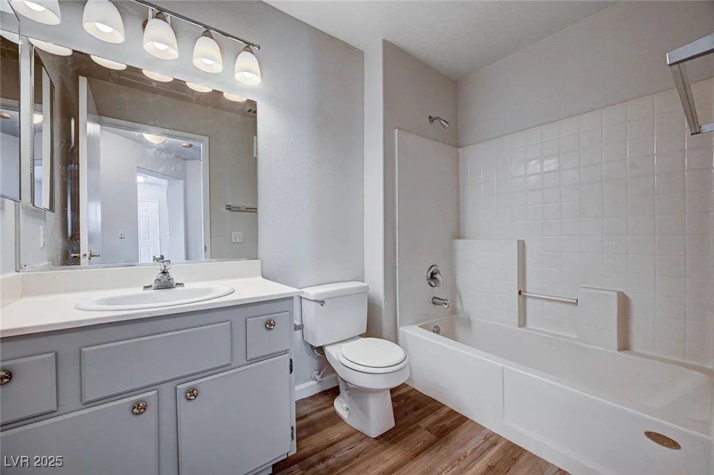 1881 Alexander, North Las Vegas, NV 89032