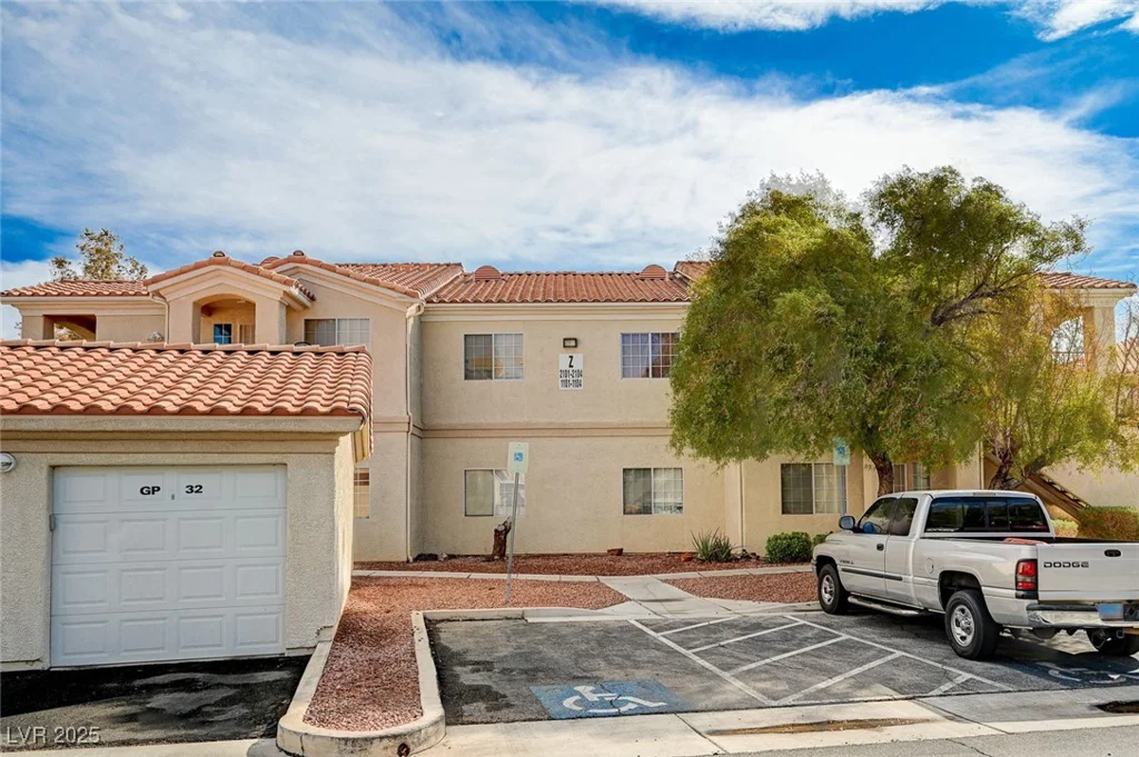 1881 Alexander, North Las Vegas, NV 89032