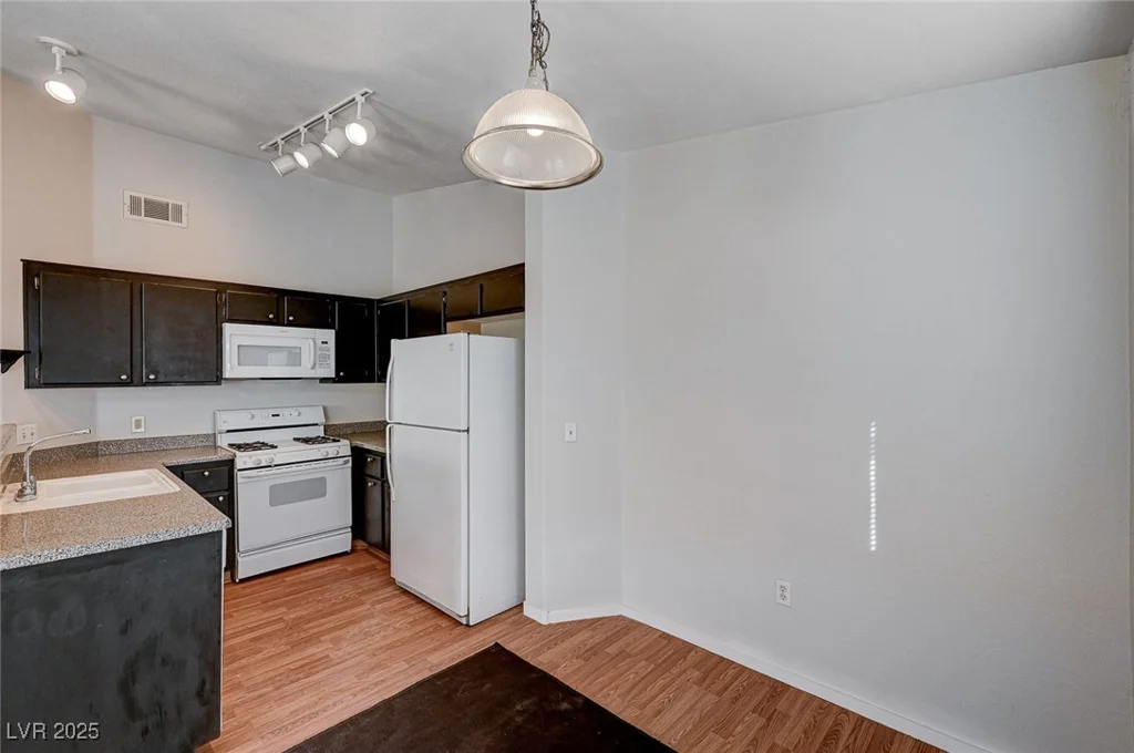 1881 Alexander, North Las Vegas, NV 89032