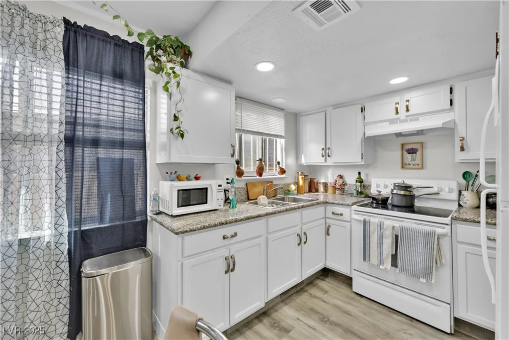 3610 Cecile, Las Vegas, NV 89115