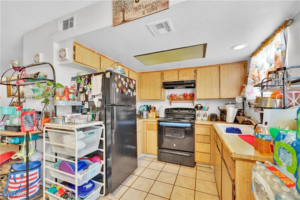 3610 Cecile, Las Vegas, NV 89115