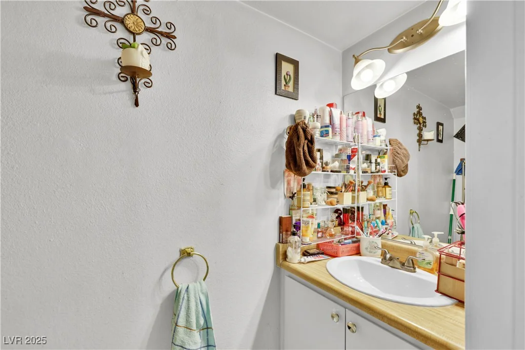 3610 Cecile, Las Vegas, NV 89115