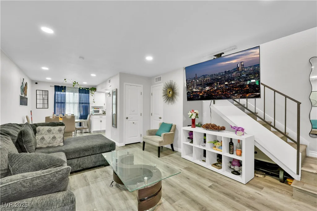 3610 Cecile, Las Vegas, NV 89115