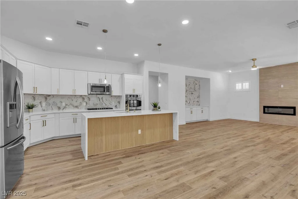 2325 Janesville, Henderson, NV 89044