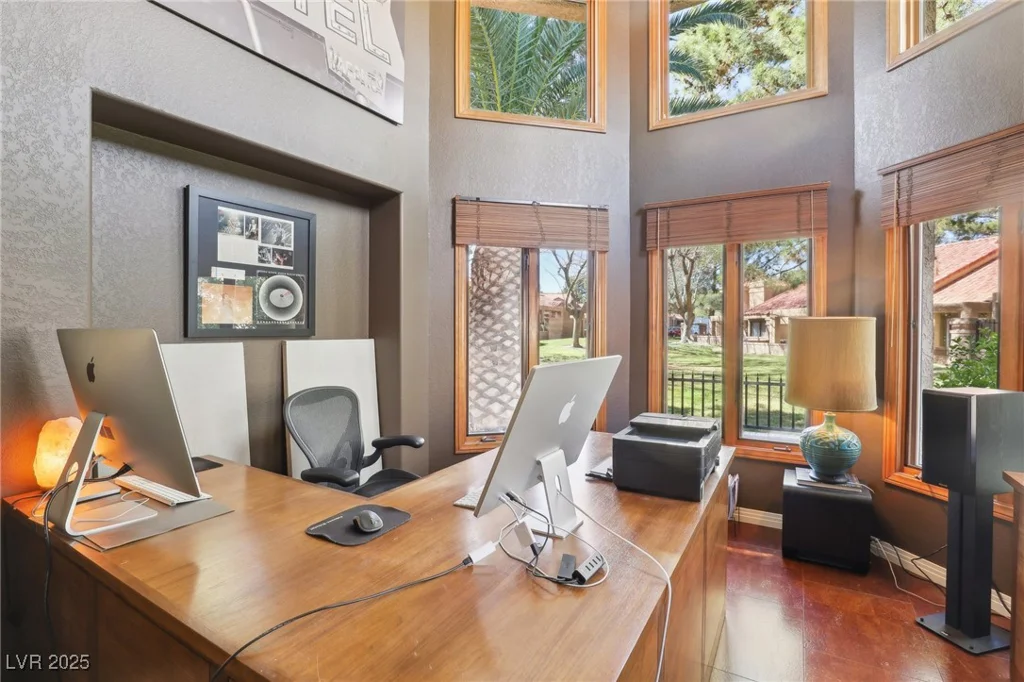 7315 Mission Hills, Las Vegas, NV 89113