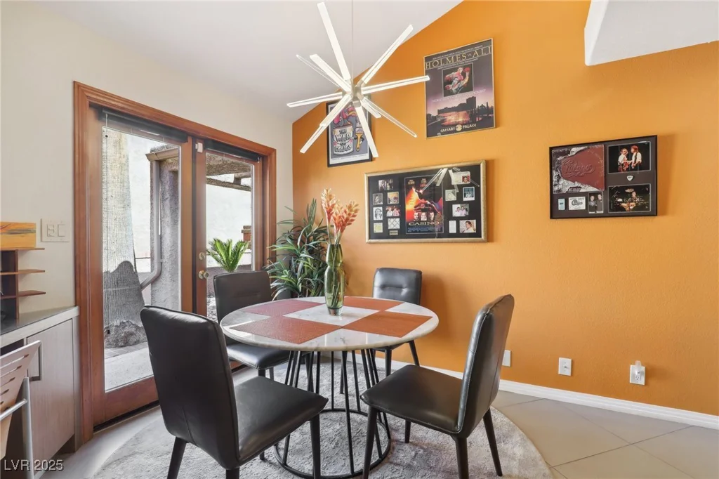 7315 Mission Hills, Las Vegas, NV 89113