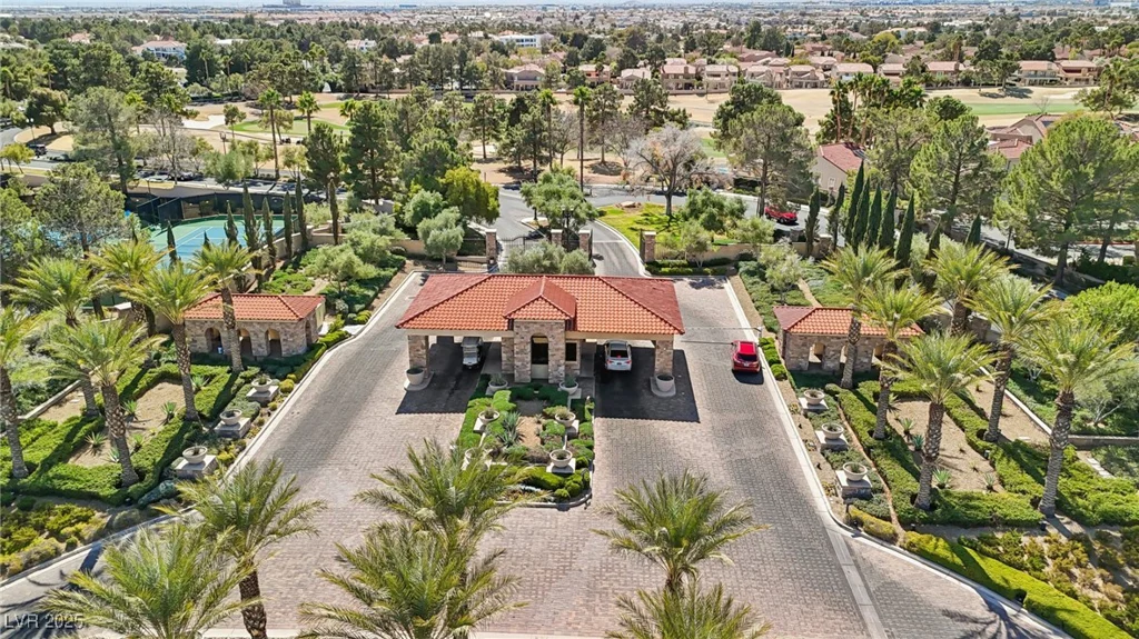 7315 Mission Hills, Las Vegas, NV 89113