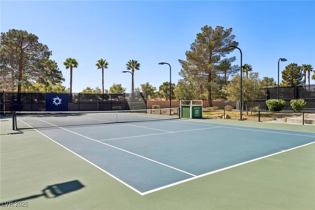 7315 Mission Hills, Las Vegas, NV 89113