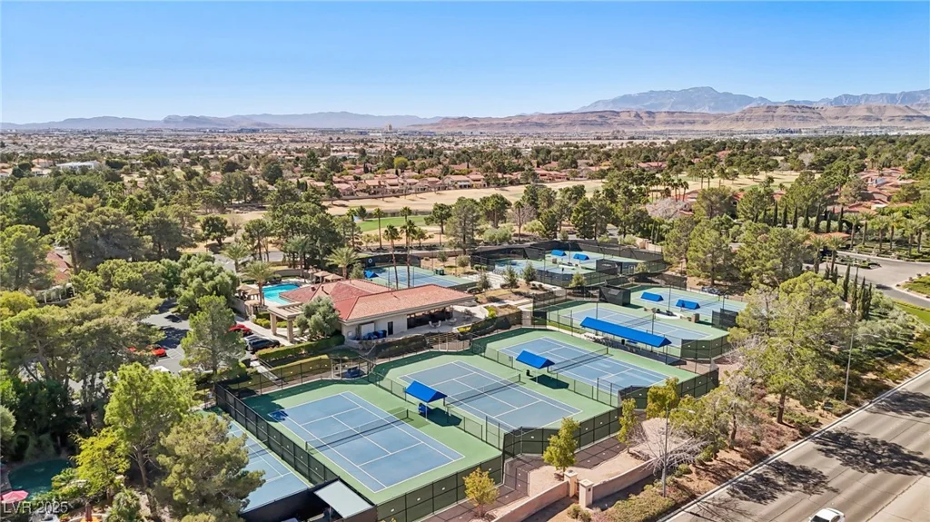 7315 Mission Hills, Las Vegas, NV 89113