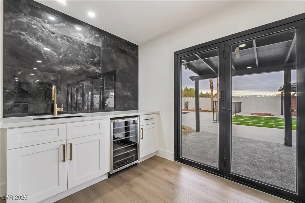 3467 Mardon, Las Vegas, NV 89139