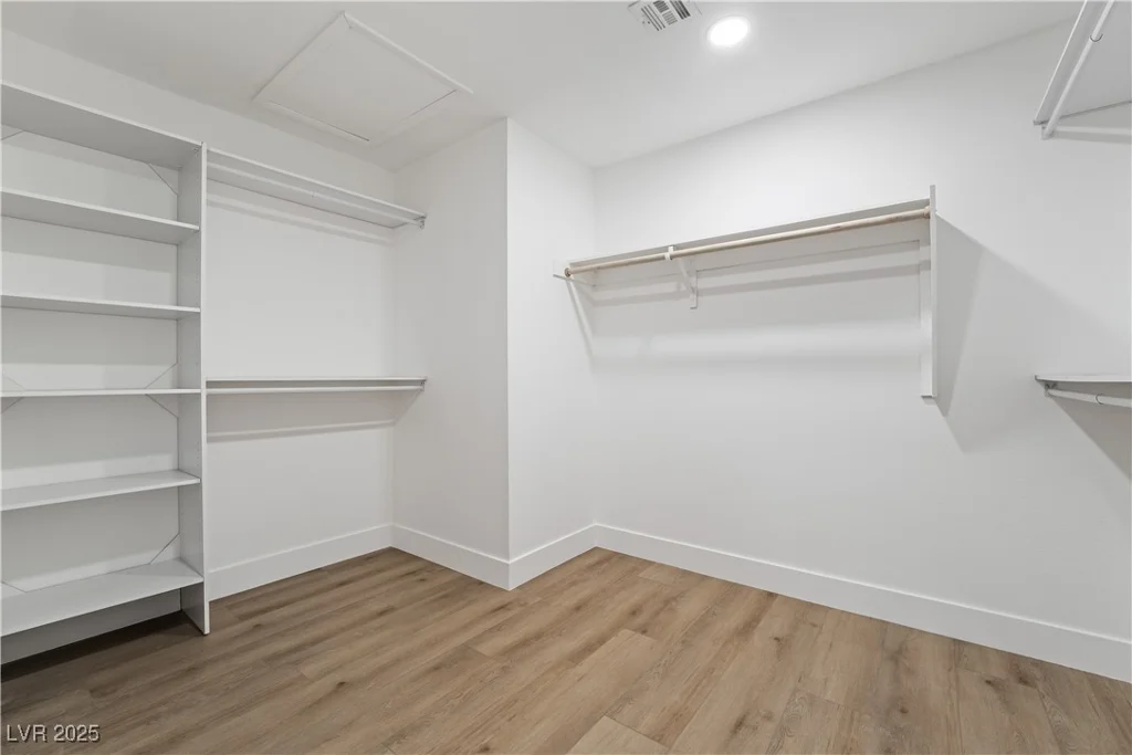 3467 Mardon, Las Vegas, NV 89139