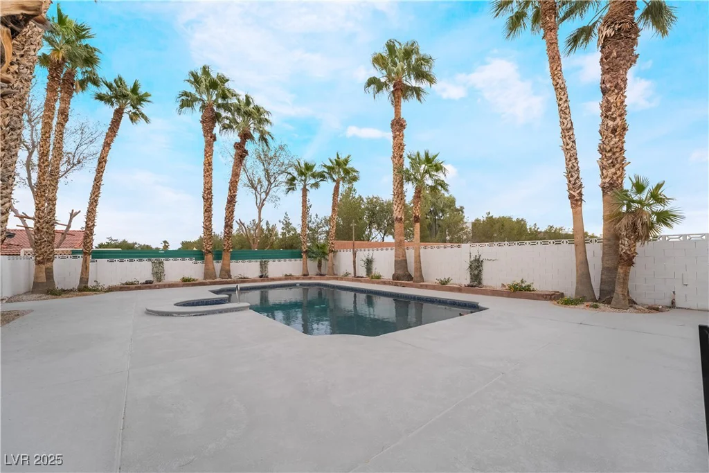 3467 Mardon, Las Vegas, NV 89139
