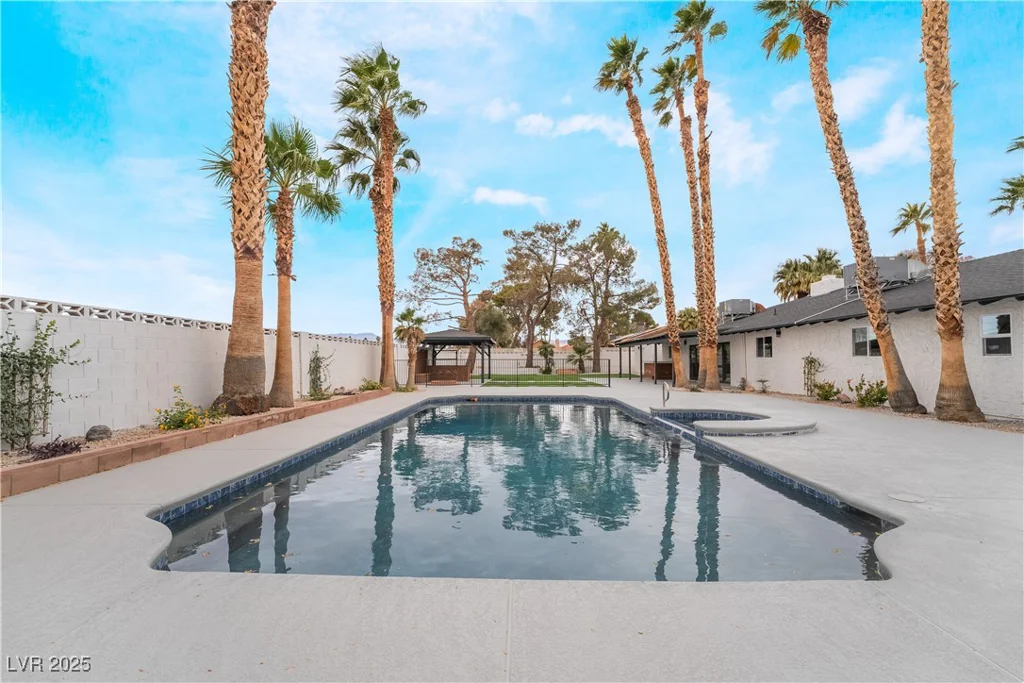 3467 Mardon, Las Vegas, NV 89139