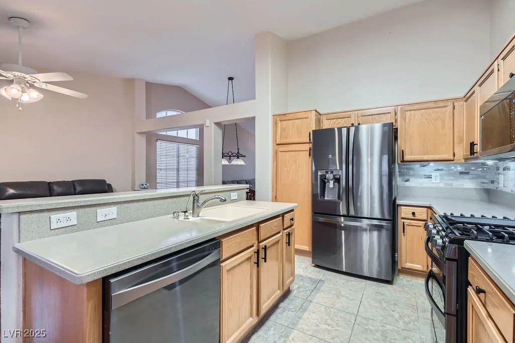 1943 Chickasaw, Henderson, NV 89002