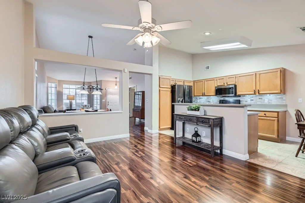 1943 Chickasaw, Henderson, NV 89002