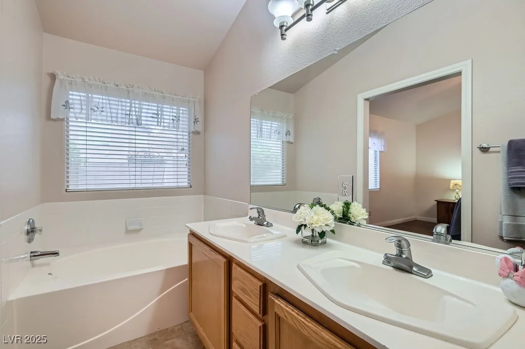 1943 Chickasaw, Henderson, NV 89002