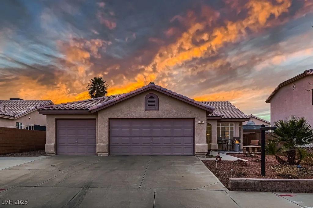 1943 Chickasaw, Henderson, NV 89002