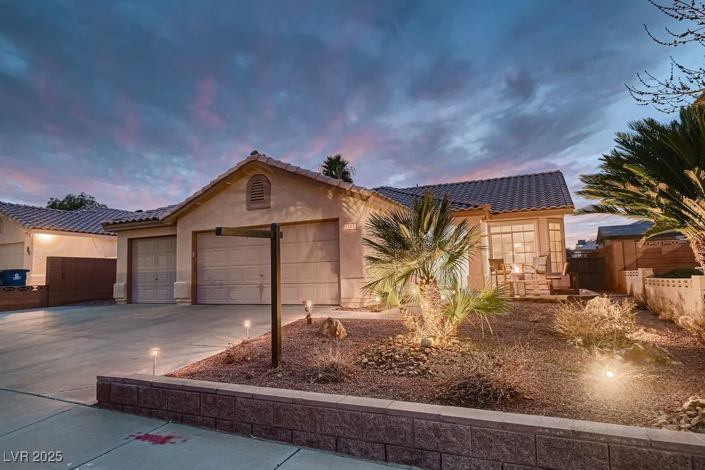1943 Chickasaw, Henderson, NV 89002