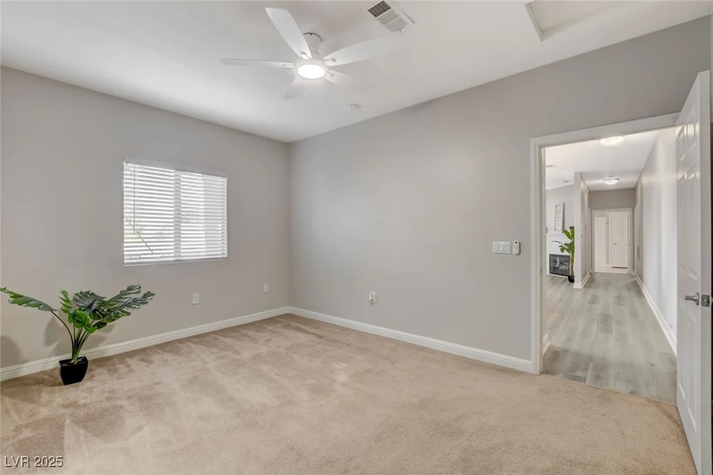 5250 Rainbow, Las Vegas, NV 89118