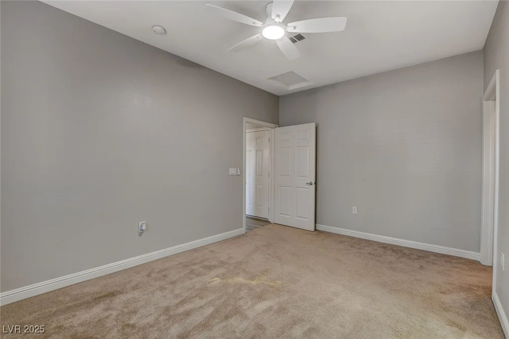 5250 Rainbow, Las Vegas, NV 89118