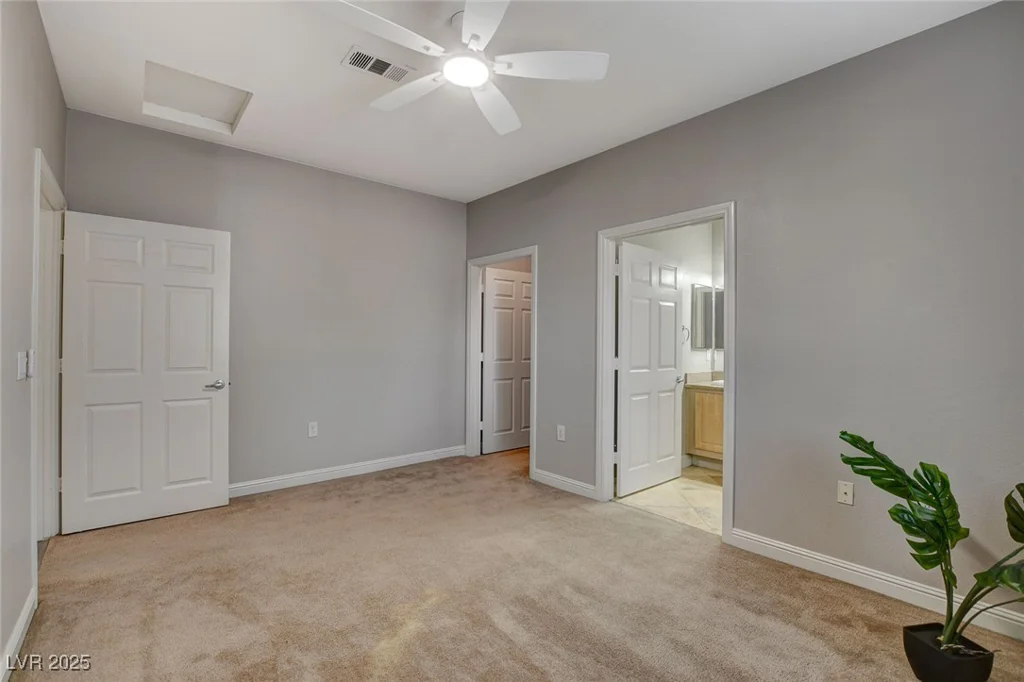 5250 Rainbow, Las Vegas, NV 89118