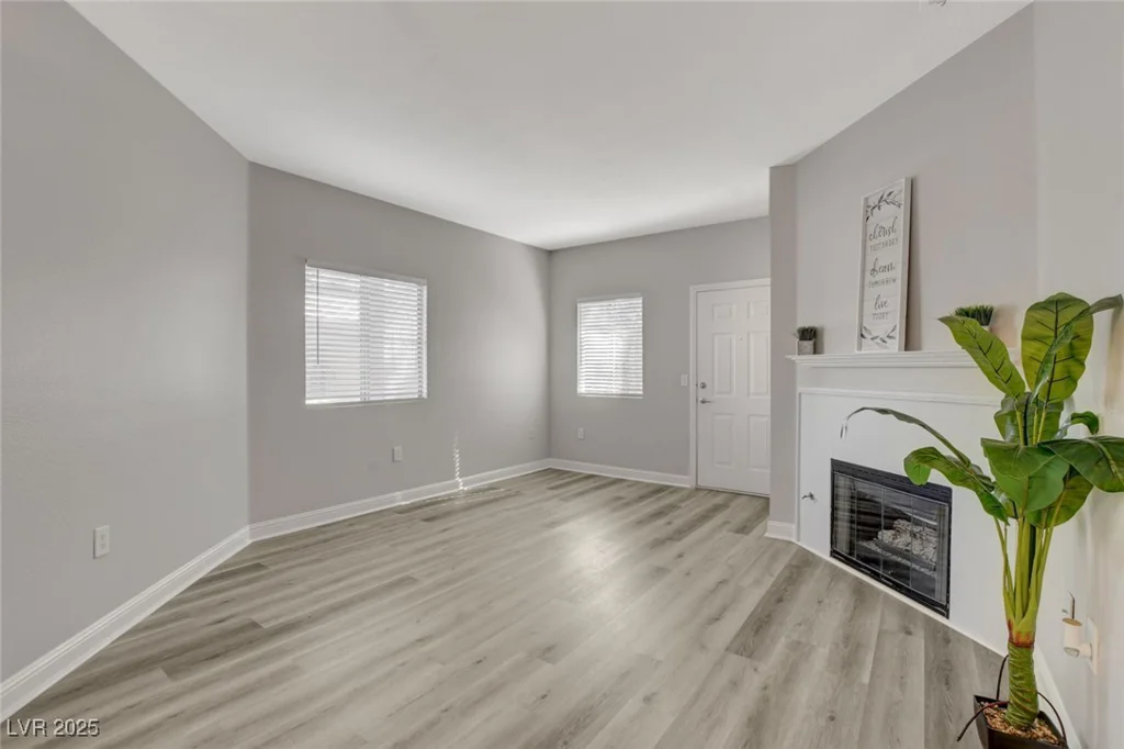 5250 Rainbow, Las Vegas, NV 89118
