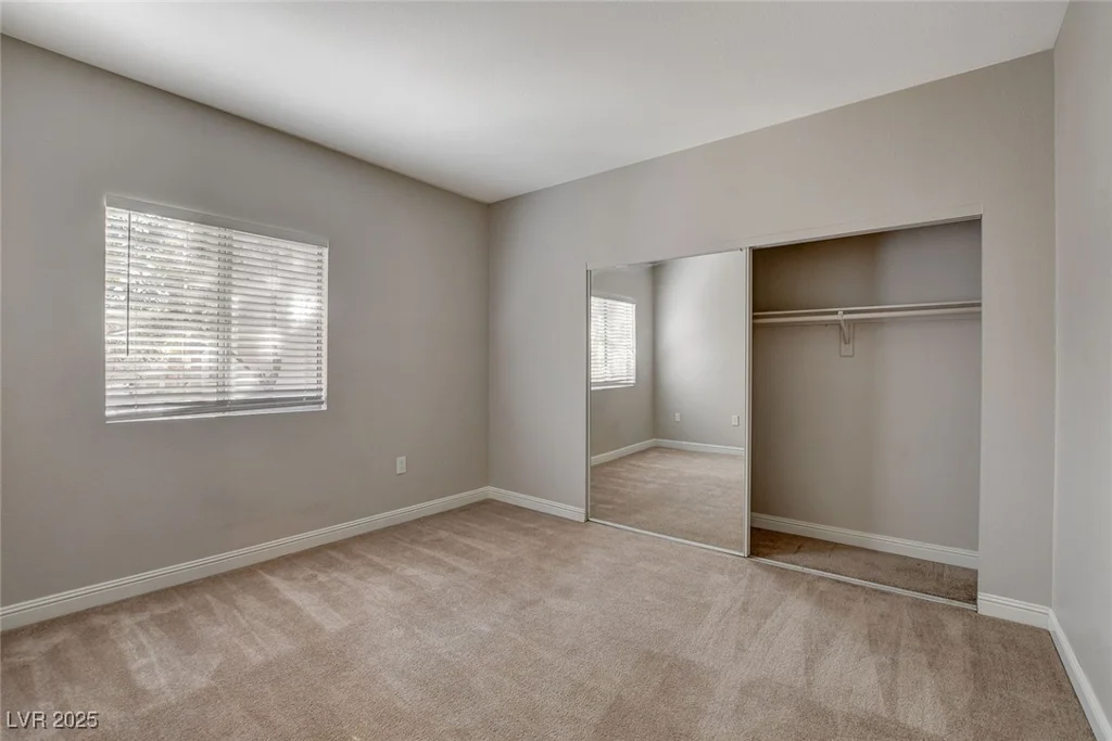 5250 Rainbow, Las Vegas, NV 89118