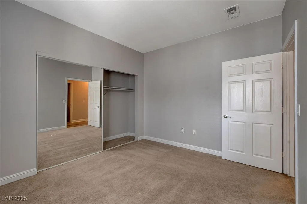 5250 Rainbow, Las Vegas, NV 89118