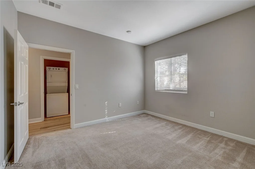 5250 Rainbow, Las Vegas, NV 89118