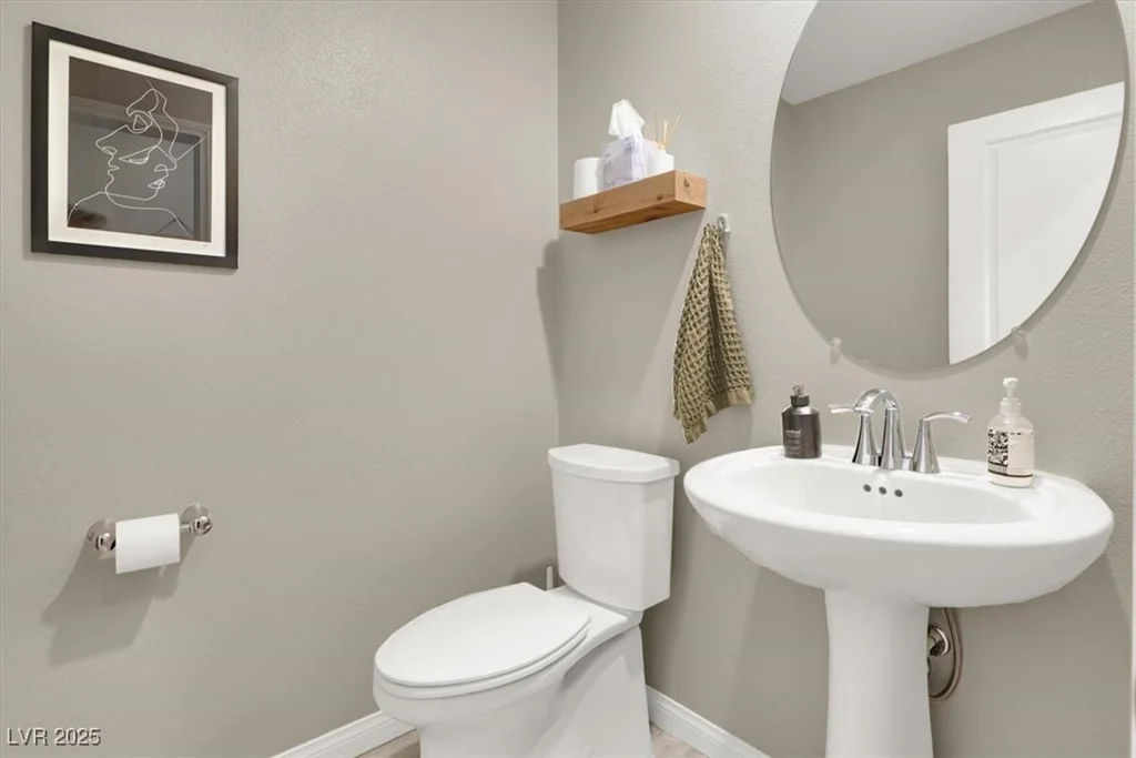 2405 Bellinzona, Henderson, NV 89044