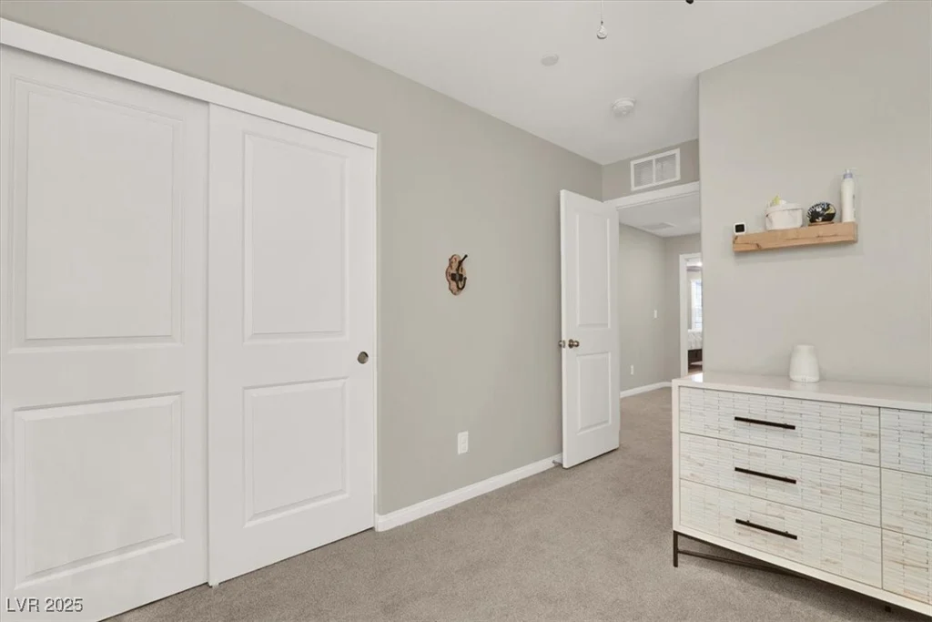 2405 Bellinzona, Henderson, NV 89044
