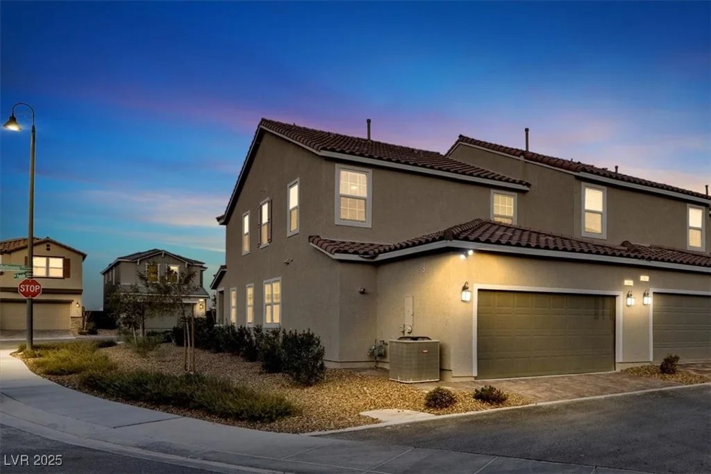 2405 Bellinzona, Henderson, NV 89044
