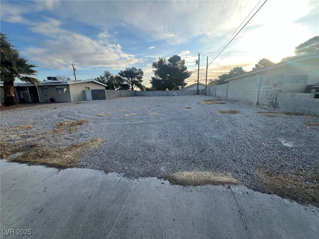 508 Saylor, Las Vegas, NV 89107