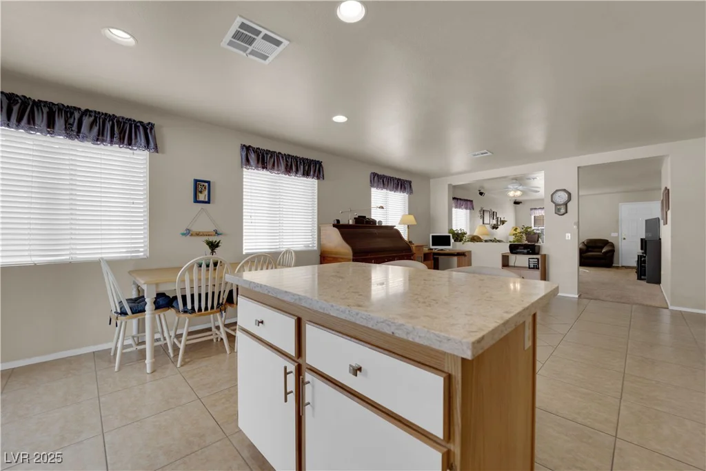 5846 Dana Rogers, Las Vegas, NV 89110