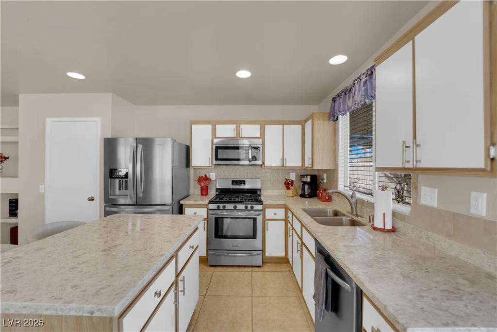 5846 Dana Rogers, Las Vegas, NV 89110