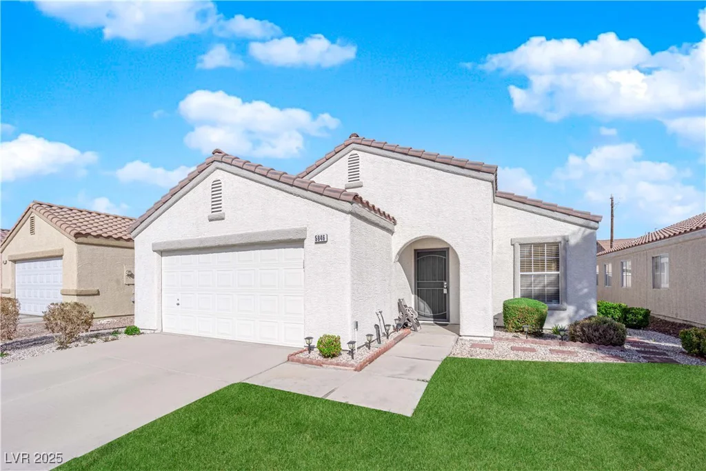 5846 Dana Rogers, Las Vegas, NV 89110