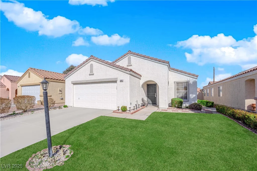 5846 Dana Rogers, Las Vegas, NV 89110