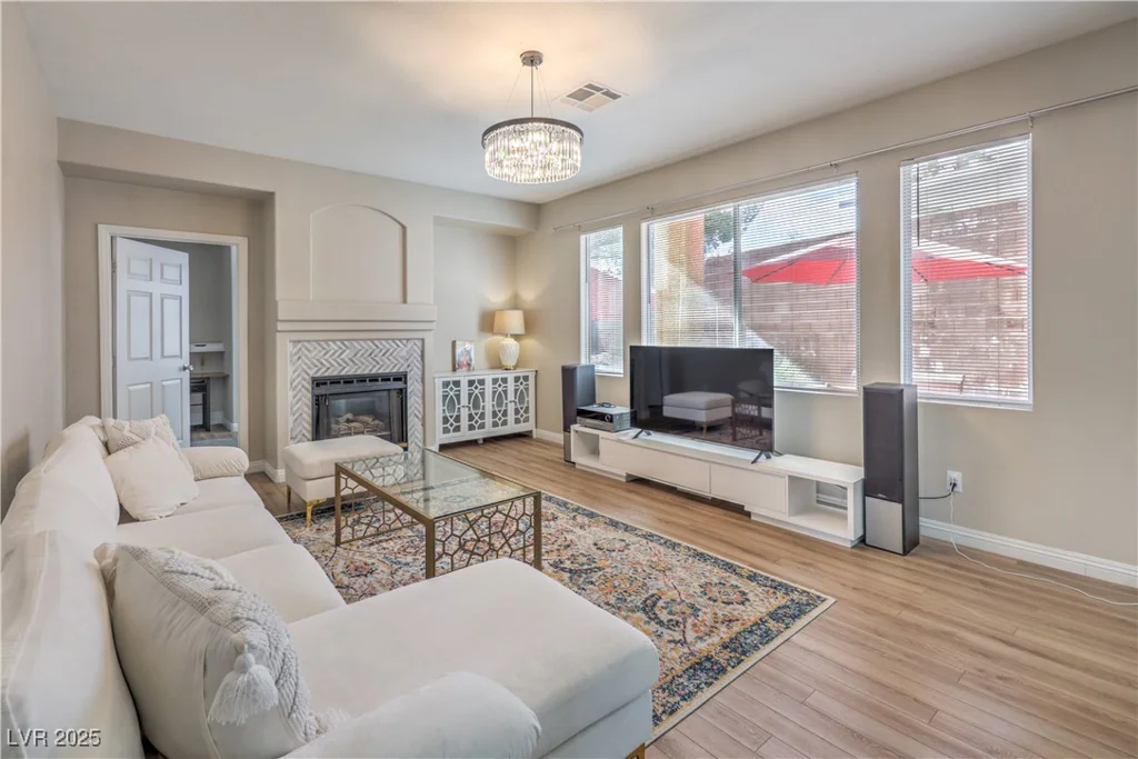 3401 Bedfordshire, Las Vegas, NV 89129