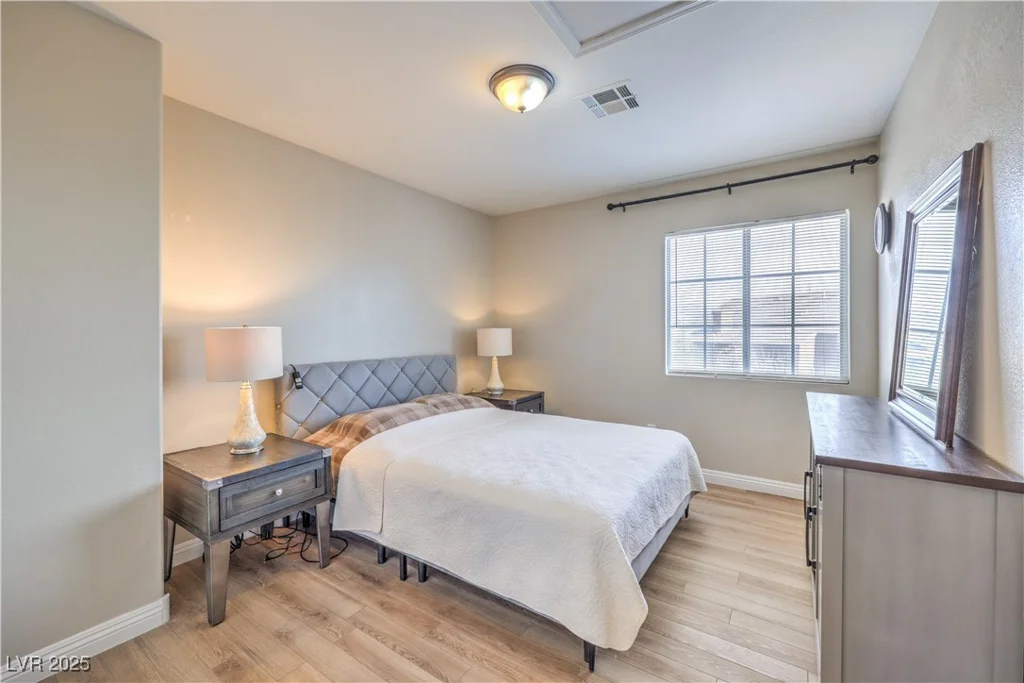 3401 Bedfordshire, Las Vegas, NV 89129