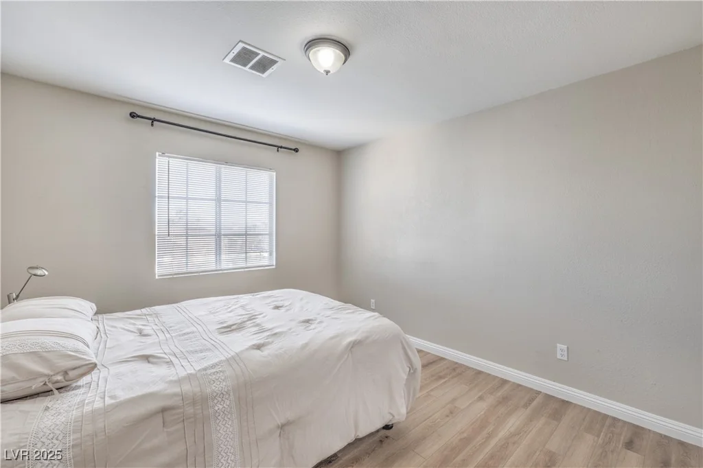 3401 Bedfordshire, Las Vegas, NV 89129