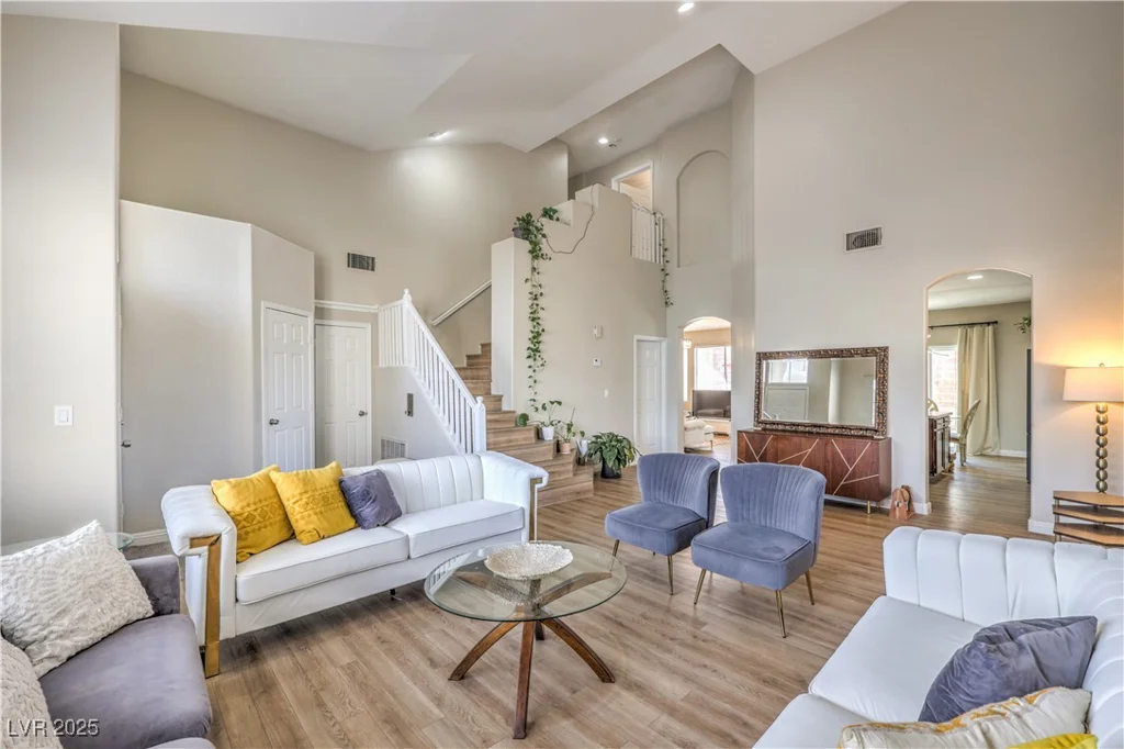 3401 Bedfordshire, Las Vegas, NV 89129