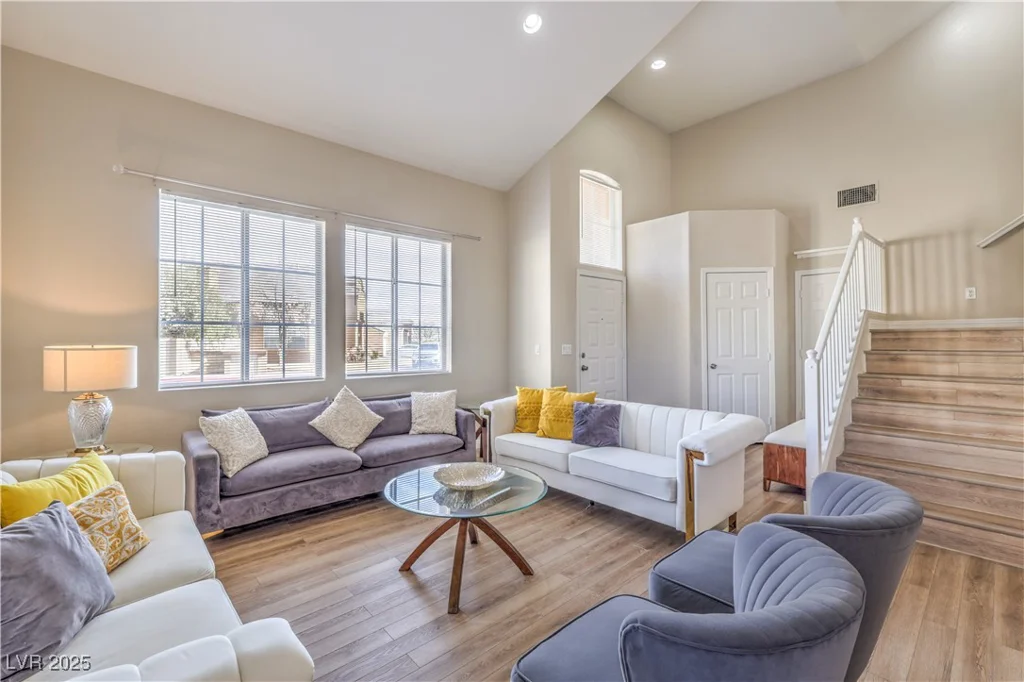3401 Bedfordshire, Las Vegas, NV 89129