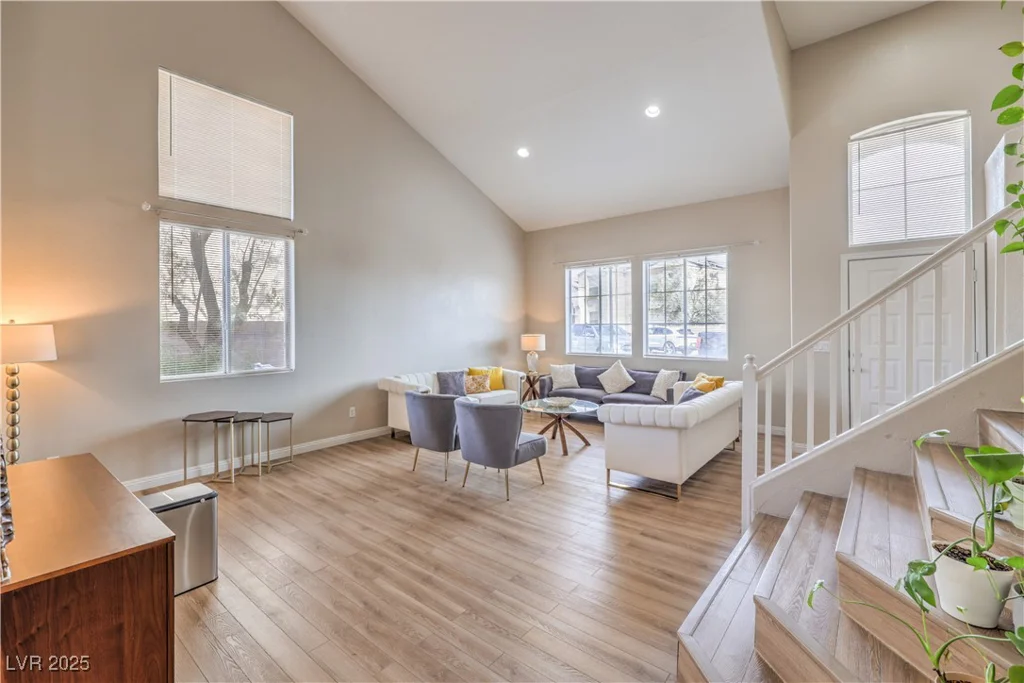 3401 Bedfordshire, Las Vegas, NV 89129