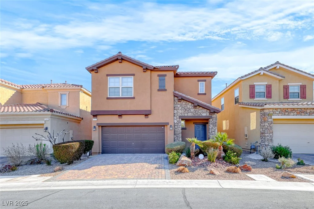 454 White Heart, Las Vegas, NV 89148