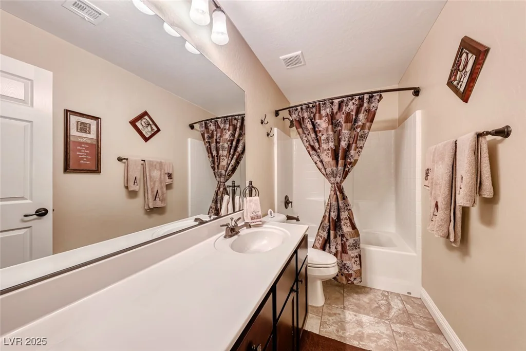 454 White Heart, Las Vegas, NV 89148